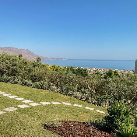 Lydia I Superb Views, Two Pools, Next To The